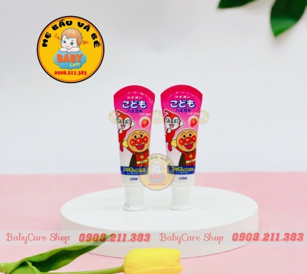 Kem đánh răng Lion Nhật Bản hương dâu tây 40g
